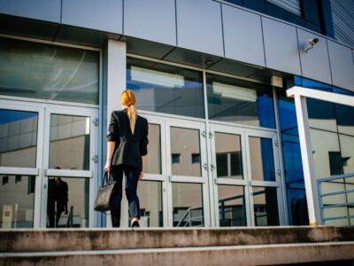 Stufenweise Wiedereingliederung Nach langer Krankheit wieder arbeiten ohne Wiedereingliederung