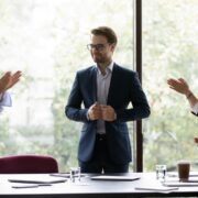 Sprüche zum Abschied von Kollegen bei Arbeitsplatzwechsel